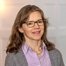 Dr. med. Christine Szinnai